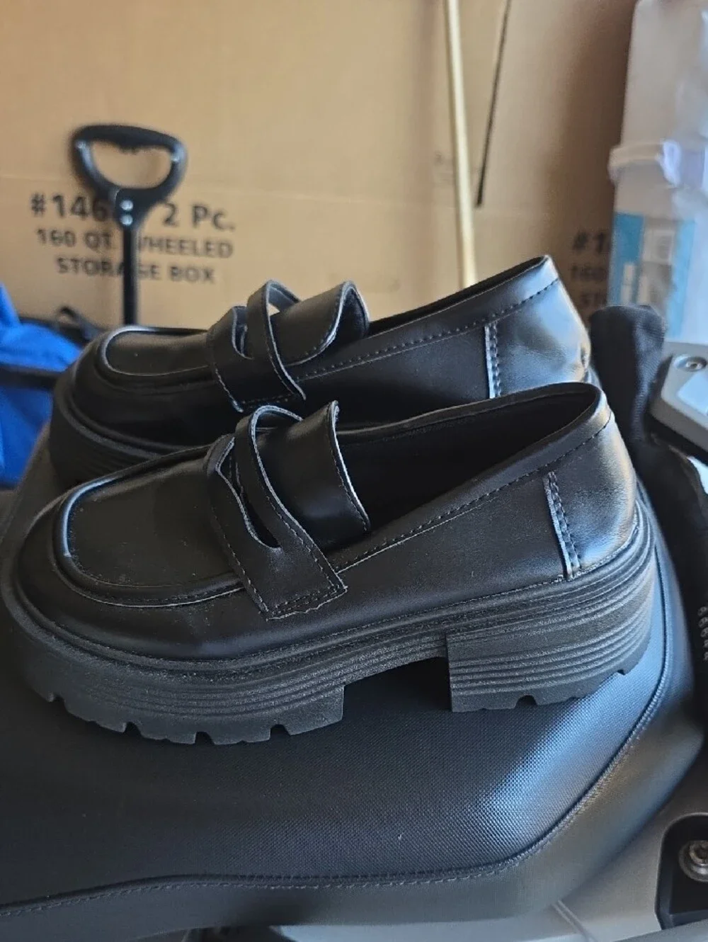 Black Leather  Loafers - Classic Slip-On Style